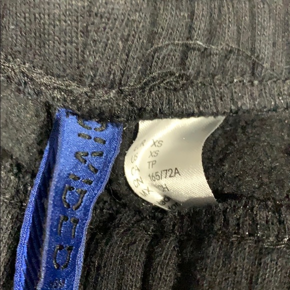 H&M shorts - Picture 3 of 3